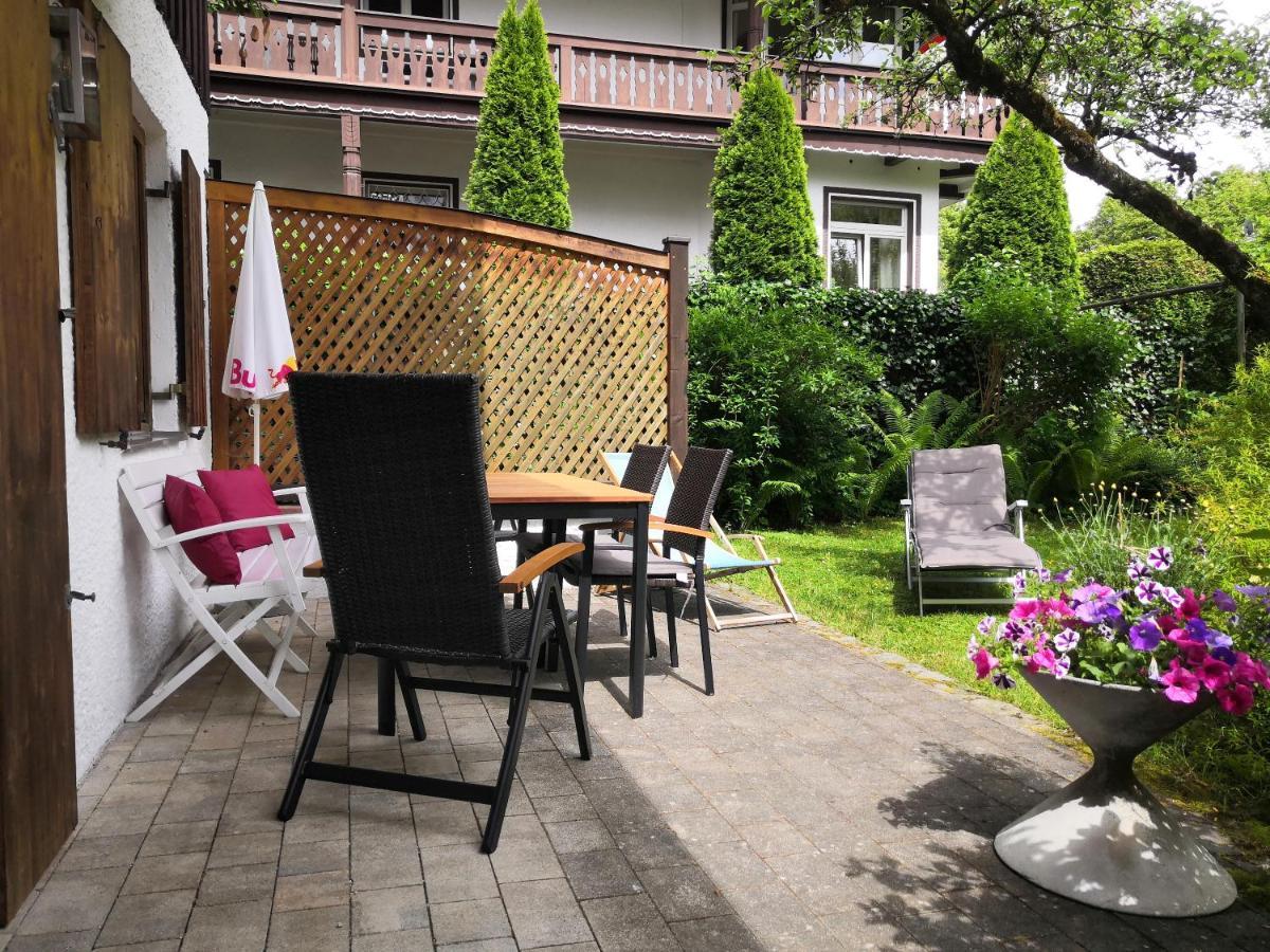 Ferienhaus Erika Garmisch-Partenkirchen Exteriör bild