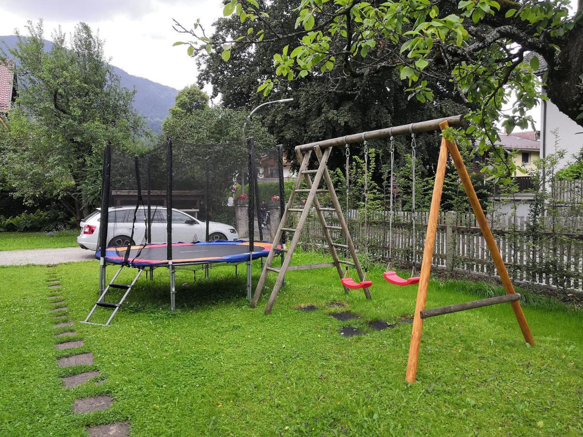 Ferienhaus Erika Garmisch-Partenkirchen Exteriör bild